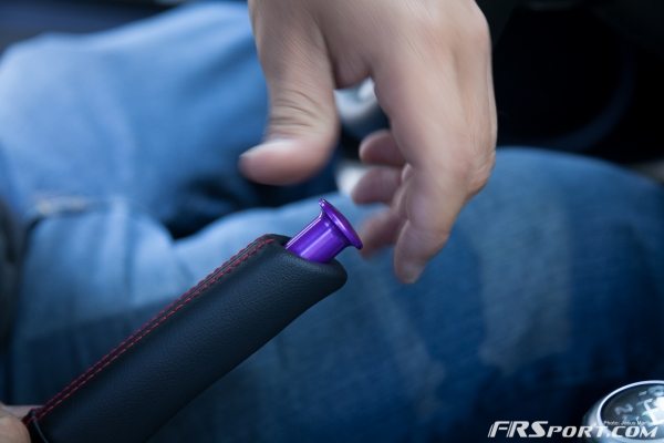 BRZ FR-S DIF Drift Knob Installation -011