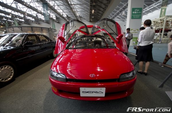 1990 Toyota Sera. Look at those doors! I would have totally bought this if it made it to America.