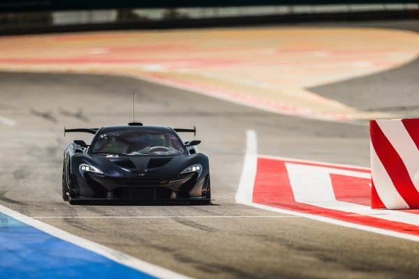 2015 McLaren P1 GTR-009