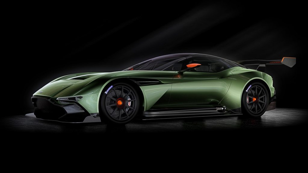 Aston Martin Vulcan-10